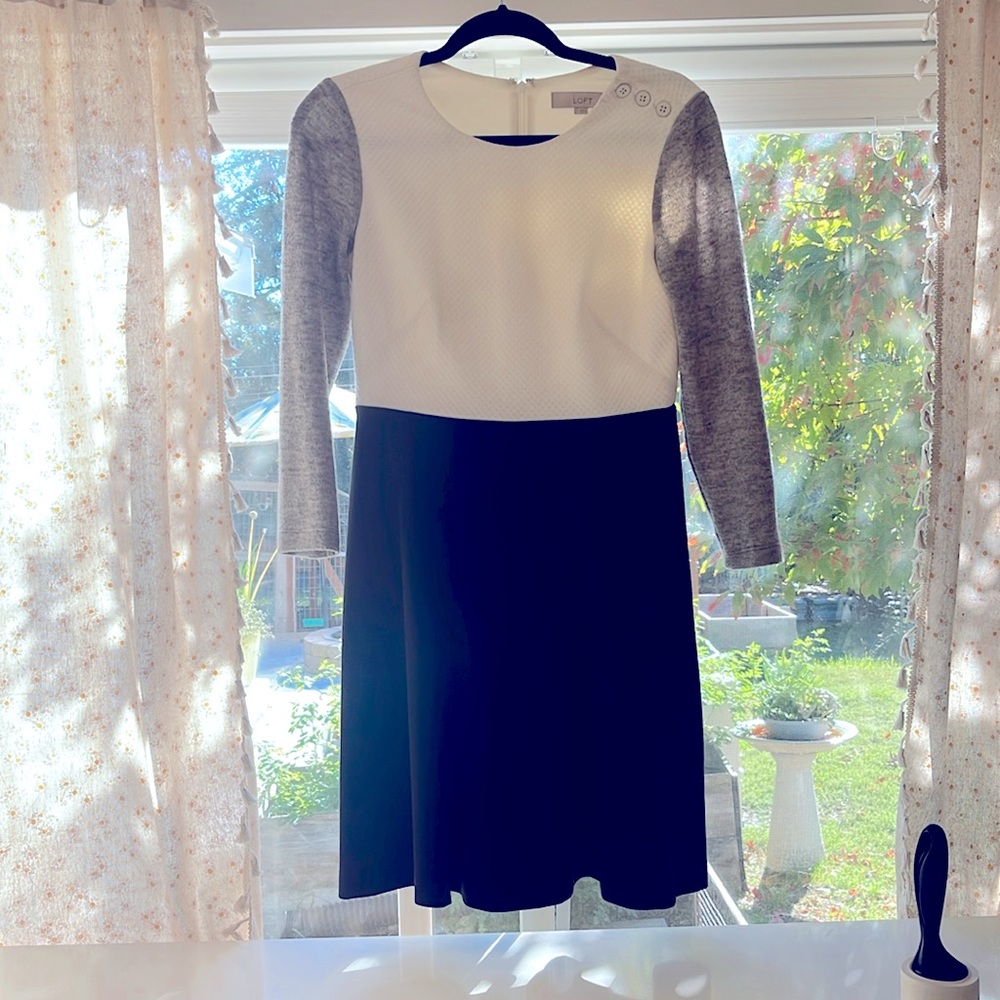 Business casual dress in white, black, and gray.